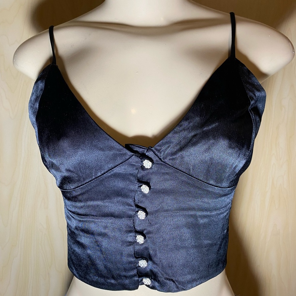ZARA BLACK CROP-TOP SIZE M
